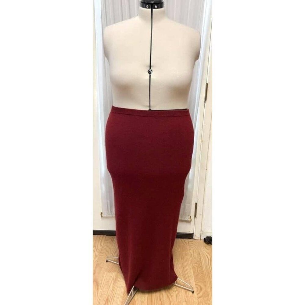 NEW Jessica Holbrook maroon red maxi skirt with slit. Size large.